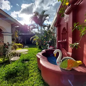 Nolasco Hotel Antigua